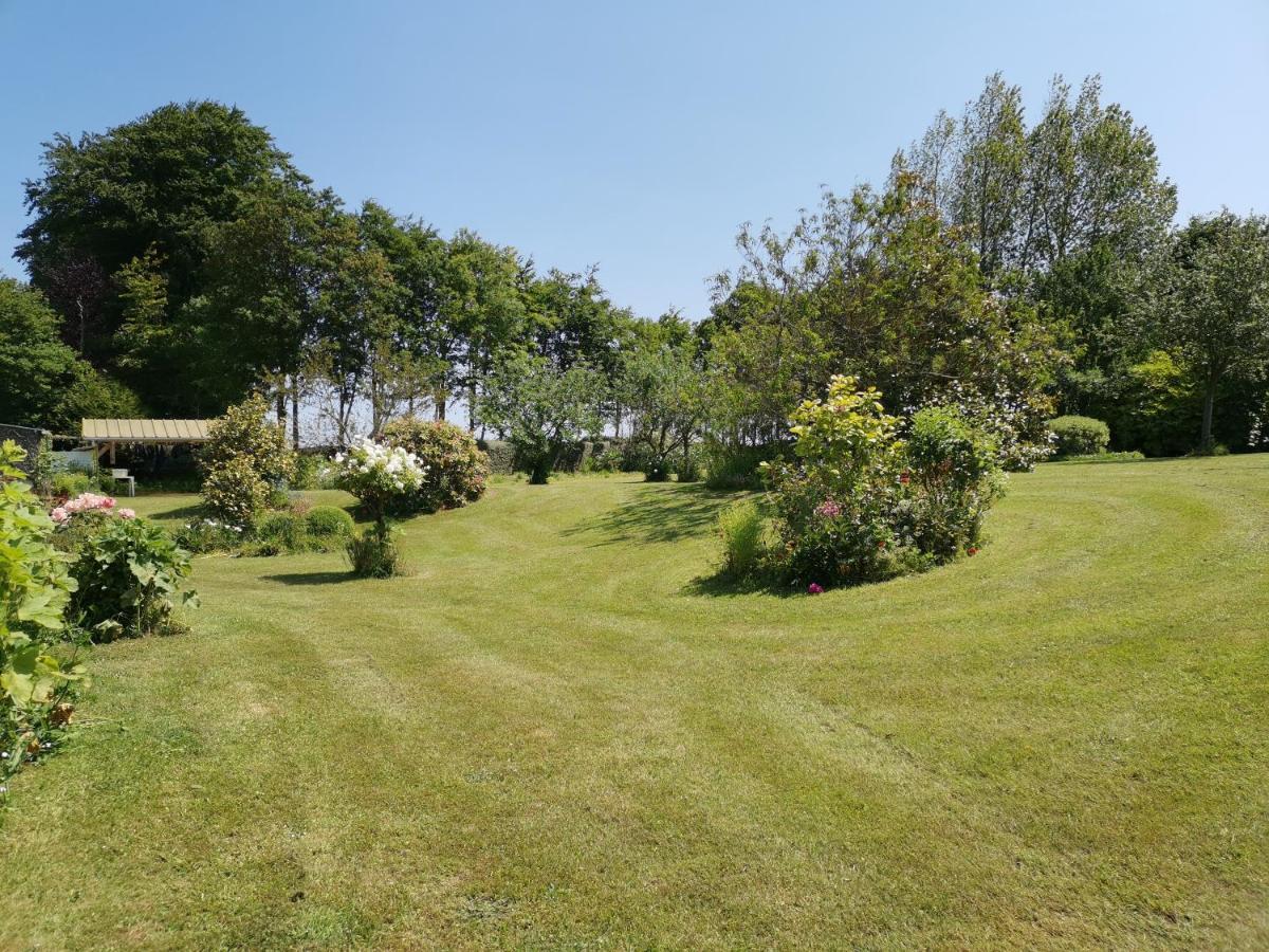 Hotel Le Manege Gite Le Tilleul à Sainte-Marie-au-Bosc Extérieur photo